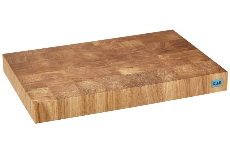 Planche à hacher KAI en chêne 39x26cm pieds antidérapants