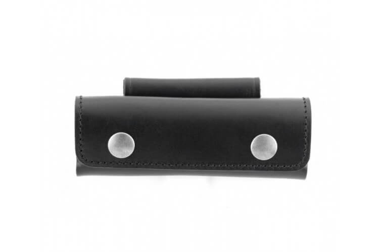 Etui MAX CAPDEBARTHES 9712 en cuir noir pour couteaux avec manche jusqu'à 13cm