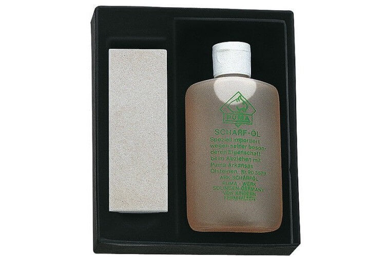 Coffret 1 pierre d'Arkansas PUMA + 1 bouteille d'huile d'aiguisage