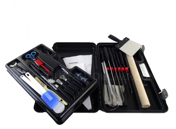 Malette 27 ustensiles et accessoires de patisserie Bargoin