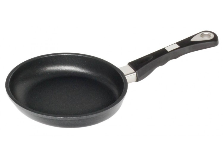 Po&ecirc;le &agrave; frire ronde pro AMT 20cm anti-adh&eacute;rente tous feux