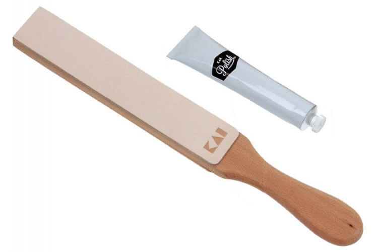 Set de cuir à rasoir KAI + crème de polissage