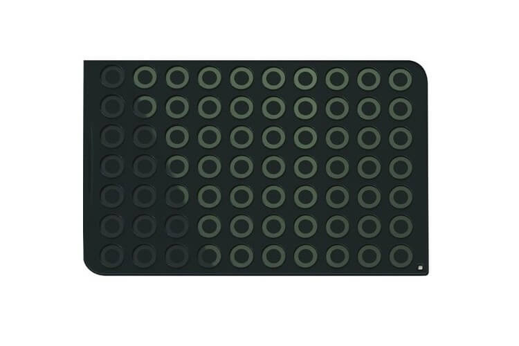 Plaque macarons en silicone 58x38cm 70 empreintes