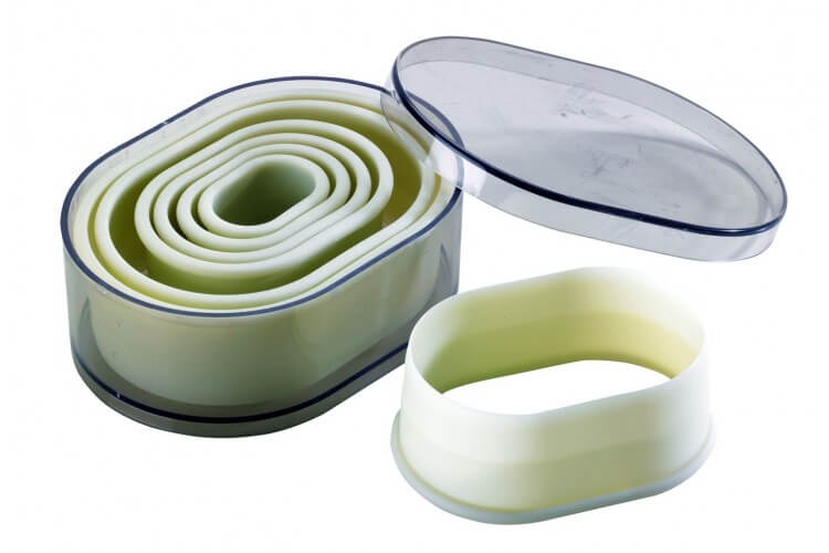 Boite de 7 découpoirs polyglass professionnels forme ovale unie