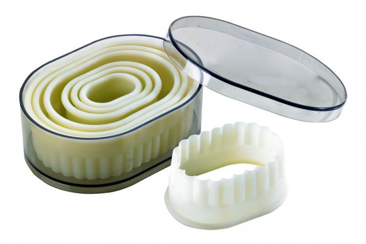 Boite de 7 découpoirs polyglass professionnels forme ovale cannelée