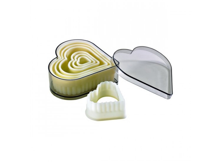 D&eacute;coupe 7 coeurs cannel&eacute;s polyglass