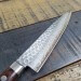 Couteau universel japonais artisanal Jikko Mahogani Tsuchime 13.5cm damas 33 couches