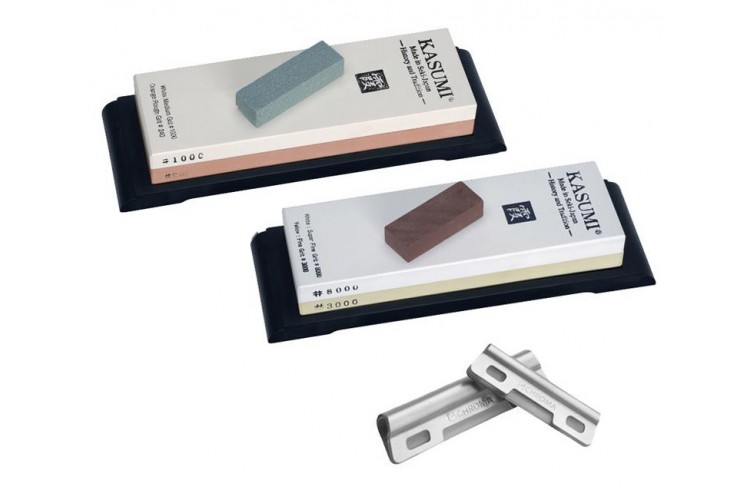 Set de 2 pierres &agrave; aiguiser japonaises Kasumi Premium 240/1000 et 3000/8000 + 4 accessoires