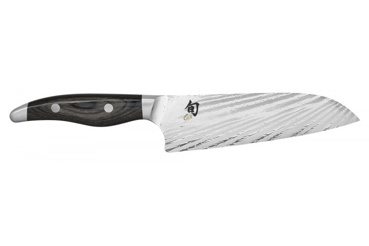 Couteau santoku japonais KAI Shun Nagare lame damas 72 couches Dual Core 18cm manche bomb&eacute;