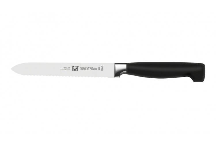 Couteau universel Zwilling Four Star lame dentelée 13cm