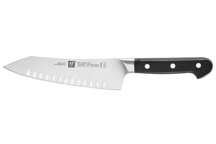 Couteau rocking santoku Zwilling Pro forg&eacute; alv&eacute;ol&eacute; 18cm
