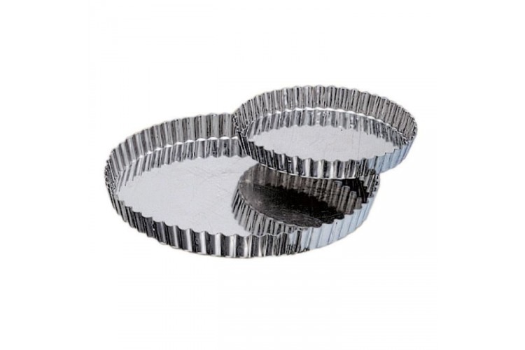 Tourti&egrave;re cannel&eacute;e en fer blanc