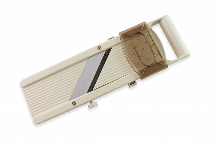 Mandoline japonaise 3 lames acier inox + poussoir