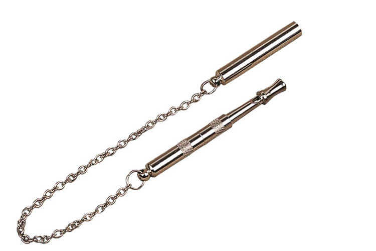 Sifflet spécial chien Elless ultrasons avec capuchon