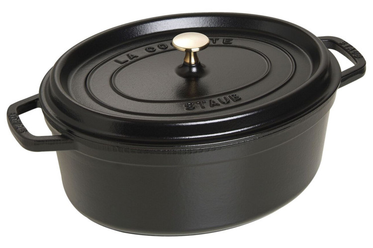Cocotte STAUB ovale en fonte &eacute;maill&eacute;e noir
