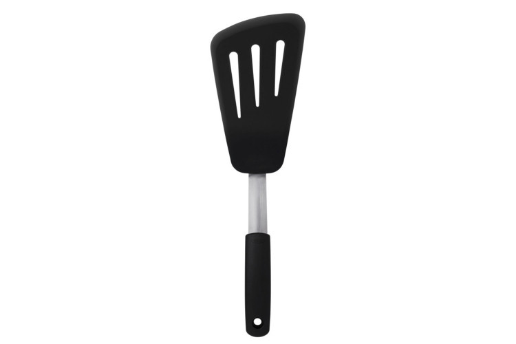 Spatule flexible ajour&eacute;e OXO en silicone