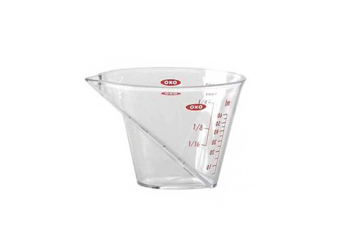 Pichet mesureur OXO 60 ml avec bec verseur