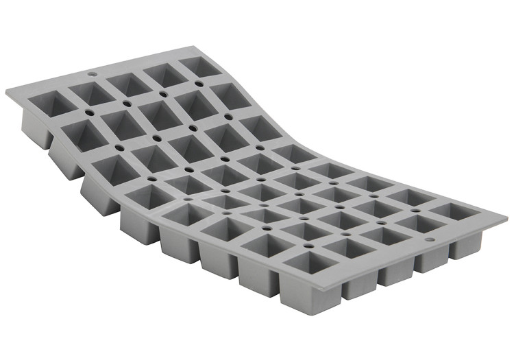 Plaque De Buyer Elastomoule 40 mini-cubes