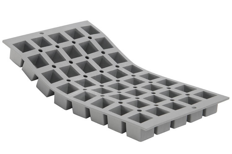 Plaque De Buyer Elastomoule 40 mini-cubes