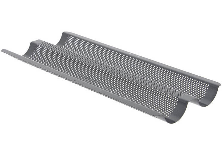 Plaque de cuisson perforée De Buyer pour 2 baguettes