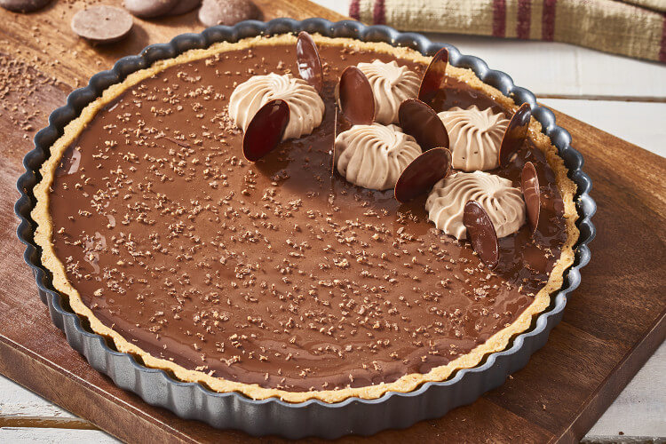 Moule à tarte cannelé rond De Buyer à fond fixe bord droit