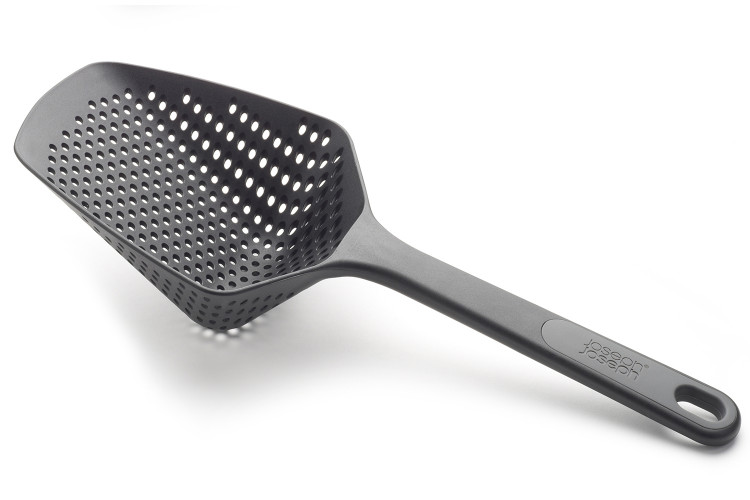Passoire cuill&egrave;re Joseph Joseph Scoop GM noir