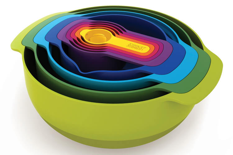 Set de 9 bols/passoire/doseurs Joseph Joseph Nest Plus 9 emboîtables multicolores
