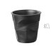 Tasse Revol Espresso Froissé 8cl en porcelaine noire satinée
