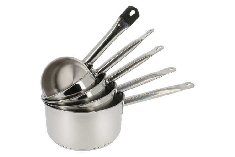 Set de 5 casseroles Baumalu Ligne Professionnelle avec bord verseur en acier inox 12 à 20cm