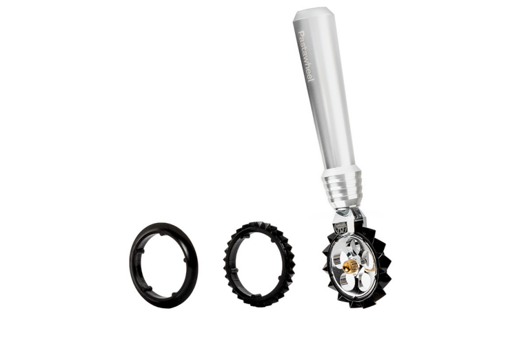 Roulette coupe p&acirc;te Marcato Pastawheel argent