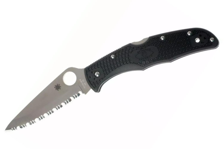 Couteau pliant Spyderco Endura 4 C10SBK double dentelure manche en nylon/fibre de verre noir 12,6cm