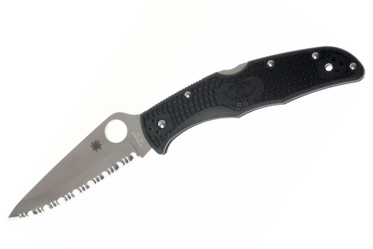 Couteau pliant Spyderco Endura 4 C10SBK double dentelure manche en nylon/fibre de verre noir 12,6cm