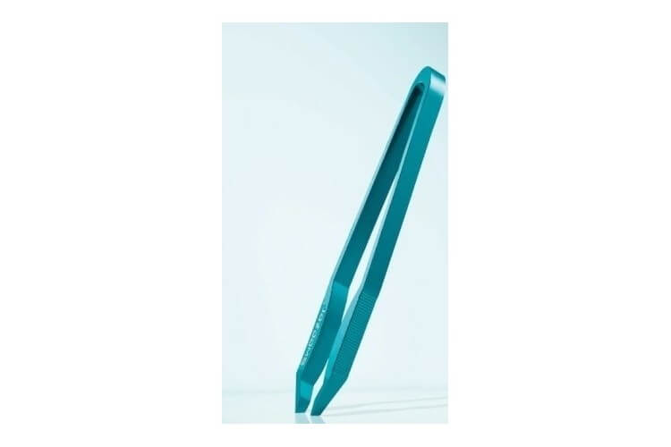 Pince à épiler RUBIS SWEEZER bleu