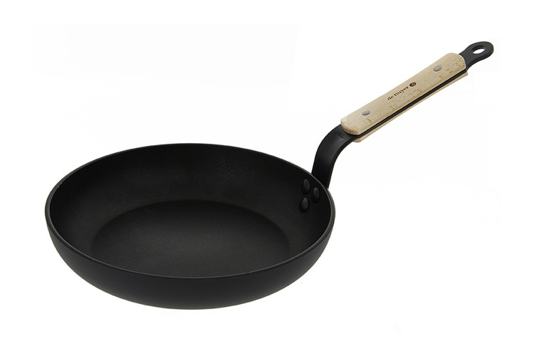 Po&ecirc;le ronde antiadh&eacute;sive De Buyer Choc B Bois en aluminium forg&eacute; et manche en h&ecirc;tre