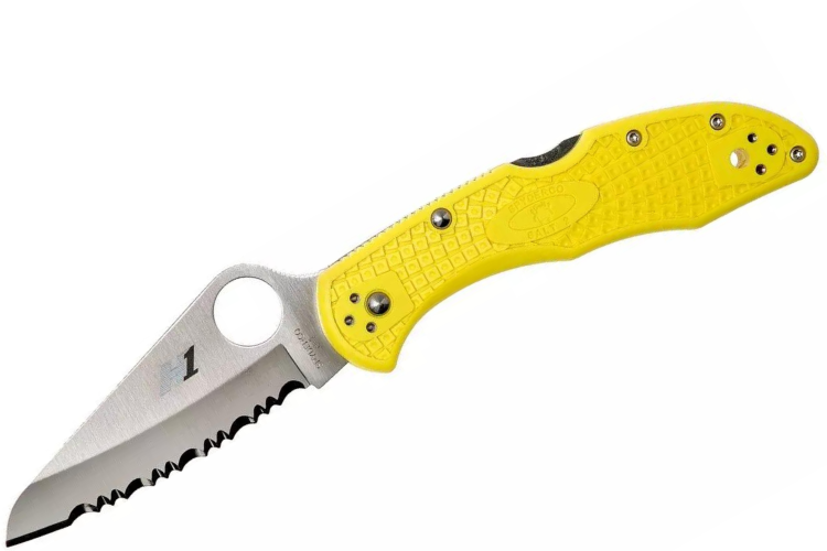 Couteau pliant Spyderco Salt 2 C88SYL2 &agrave; lame dent&eacute;e manche en nylon/fibre de verre 10,8cm