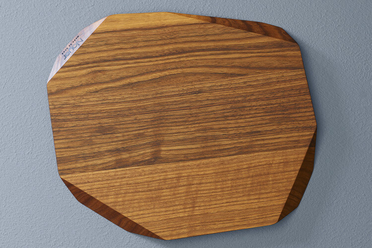 Planche à découper artisanale haut de gamme Noyer asymétrique