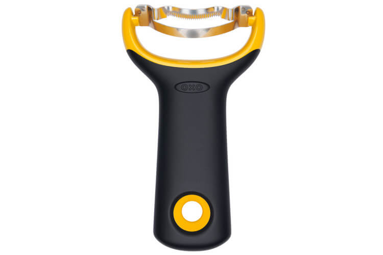 Éplucheur à maïs OXO PREP lame dentelée et manche noir