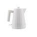 Bouilloire électrique Alessi Plissé blanche design par Michele De Lucchi