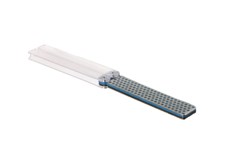 Pierre &agrave; aiguiser DMT Diafold Diamond portable double face diamant&eacute;e 220/325