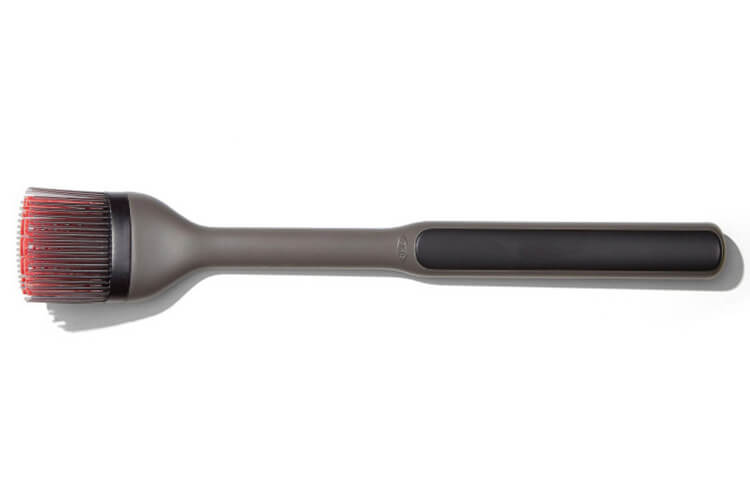 Pinceau à marinade OXO en silicone pour barbecue