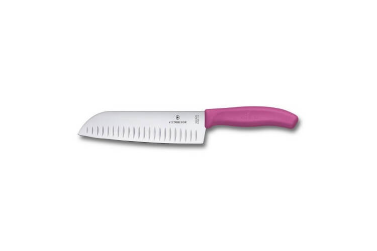 Couteau Santoku lame alvéolée inox 17cm manche rose Victorinox 6.8526.17L5