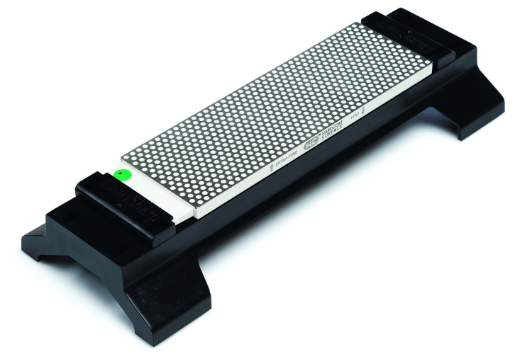 Pierre à aiguiser diamant DMT Duo Sharp Hardcoat à grain 600/1200 + socle antidérapant