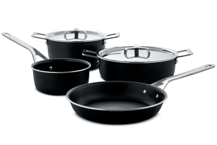 Batterie de cuisine Alessi Pots&Pans 6 pi&egrave;ces design par Jasper Morrison