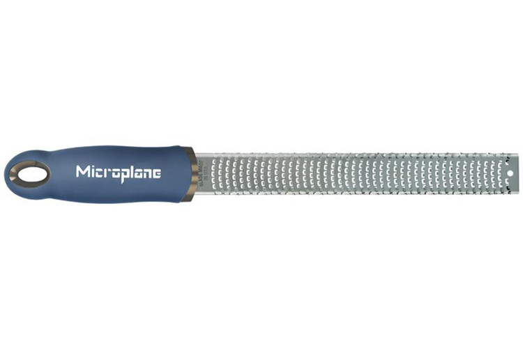 R&acirc;pe-zesteur Microplane Premium Classic Bleu Denim - 20,3cm