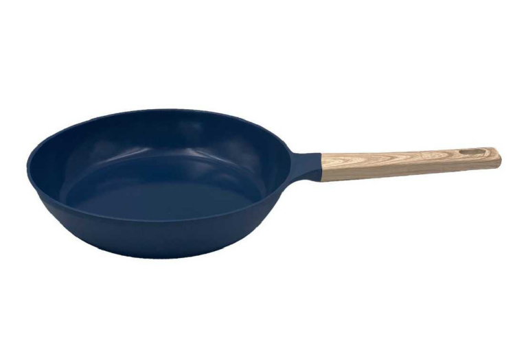 Po&ecirc;le antiadh&eacute;rente en c&eacute;ramique Cookut en coloris bleu myrtille