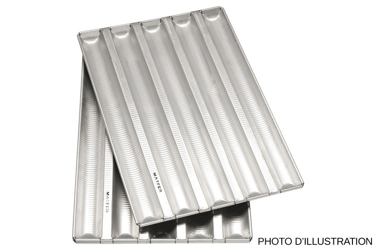 Plaque &agrave; baguette Matfer en aluminium gaufr&eacute;