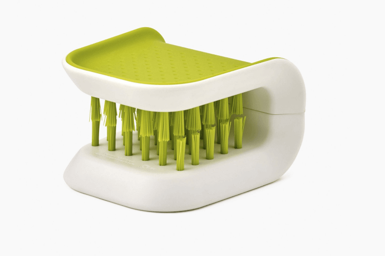 Brosse Joseph Joseph pour couteaux et couverts en polymère vert