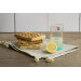 Verre doseur Pebbly en verre borosilicate et base en silicone
