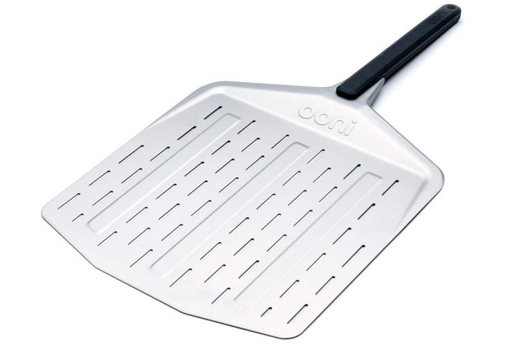 Pelle &agrave; pizza perfor&eacute;e Ooni 30cm en aluminium anodis&eacute;
