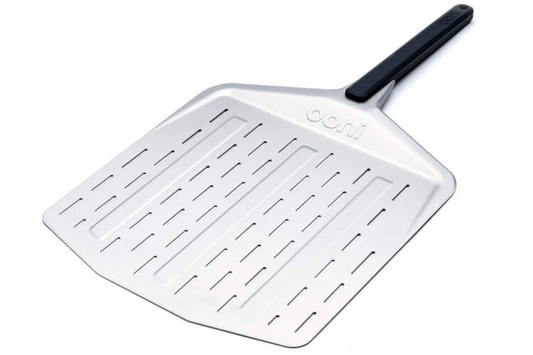 Pelle à pizza perforée Ooni 30cm en aluminium anodisé